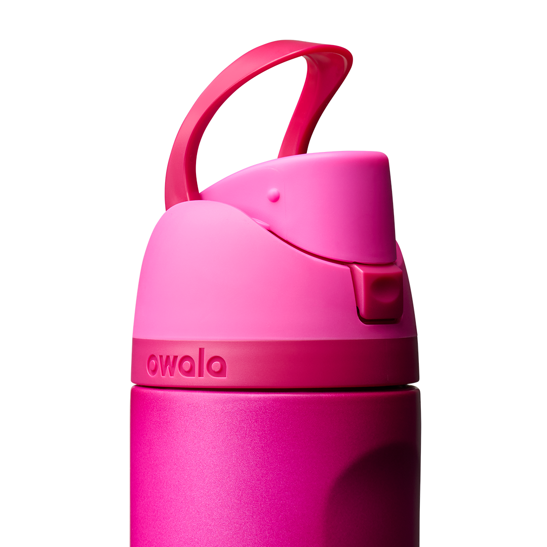 Owala FreeSip Bottle 24oz - Read My Lips