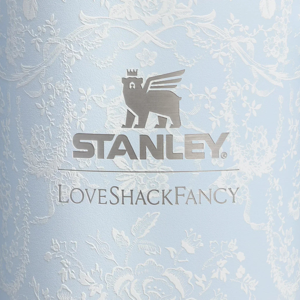 Stanley 1913 x LoveShackFancy Holiday Quencher® H2.0 FlowState™ Tumbler | 40 OZ